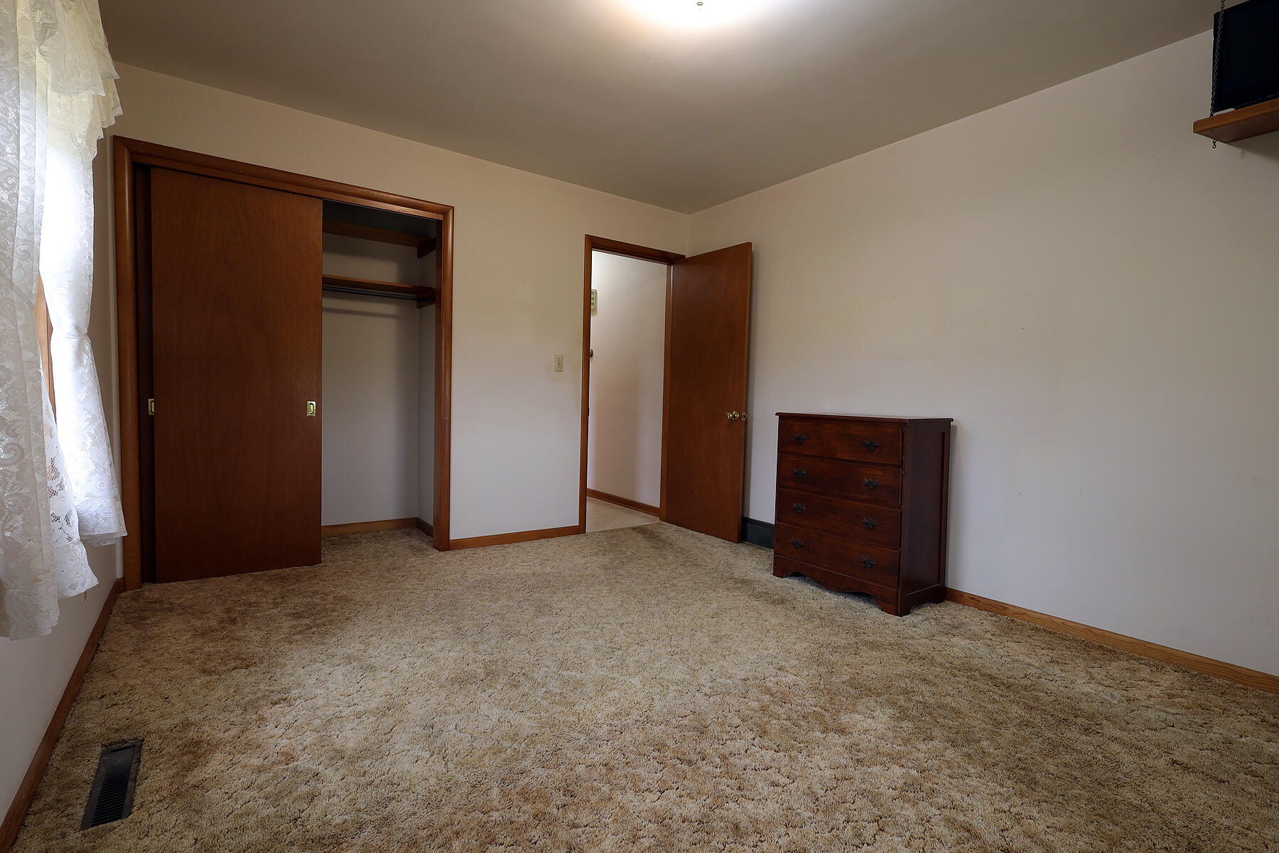6740 Austin Road Saline, MI 48176 - Photo 15 of 37 6740 Austin (26)