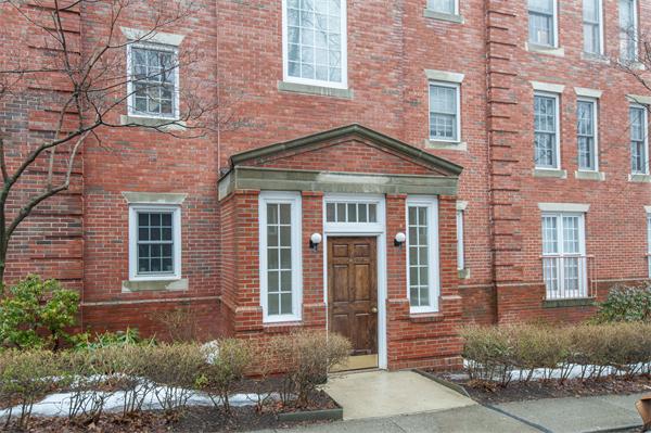 149 Beaconsfield Road, Unit B4 Brookline, MA 02445 - Photo 12 of 13 Gallery Image 12