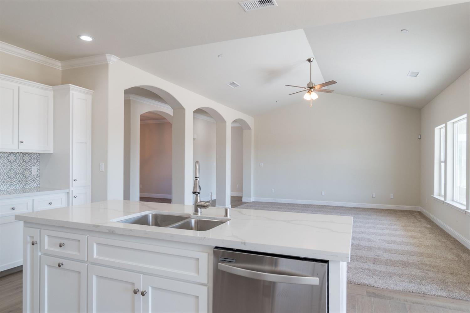 17436 Bonita Road Madera, CA 93636 - Photo 12 of 43 Gallery Image 12