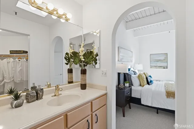 $799,000 | 1960 Hayes Street, Unit 8, San Francisco, CA 94117