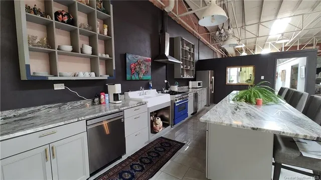 $449,000 | 912 North Main Street, Jennings, LA 70546