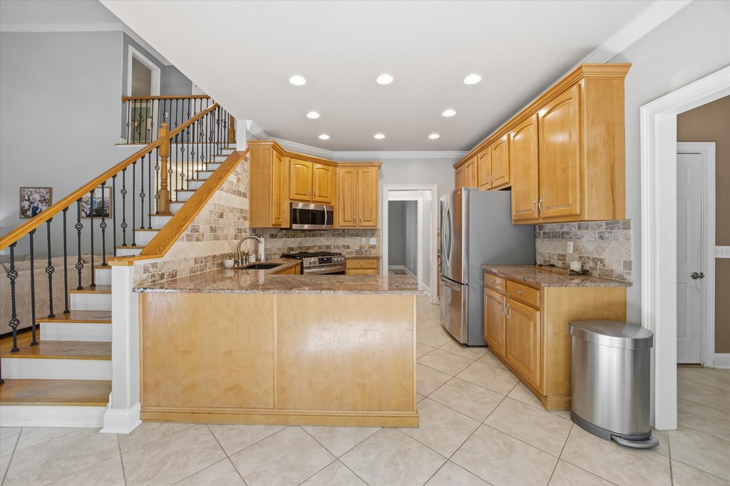 1300 Boyles Mill Road Northeast Dalton, GA 30721 - Photo 13 of 43 Gallery Image 13