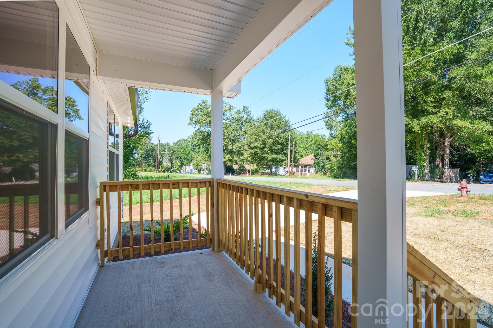 409 Queens Road Gastonia, NC 28052 - Photo 8 of 30 Gallery Image 8