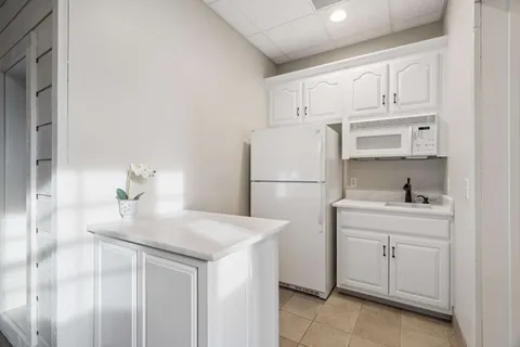 front view of house with a yard