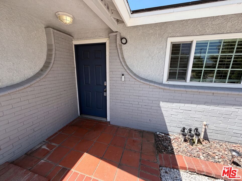 1007 East Citrus Edge Street Azusa, CA 91702 - Photo 28 of 33