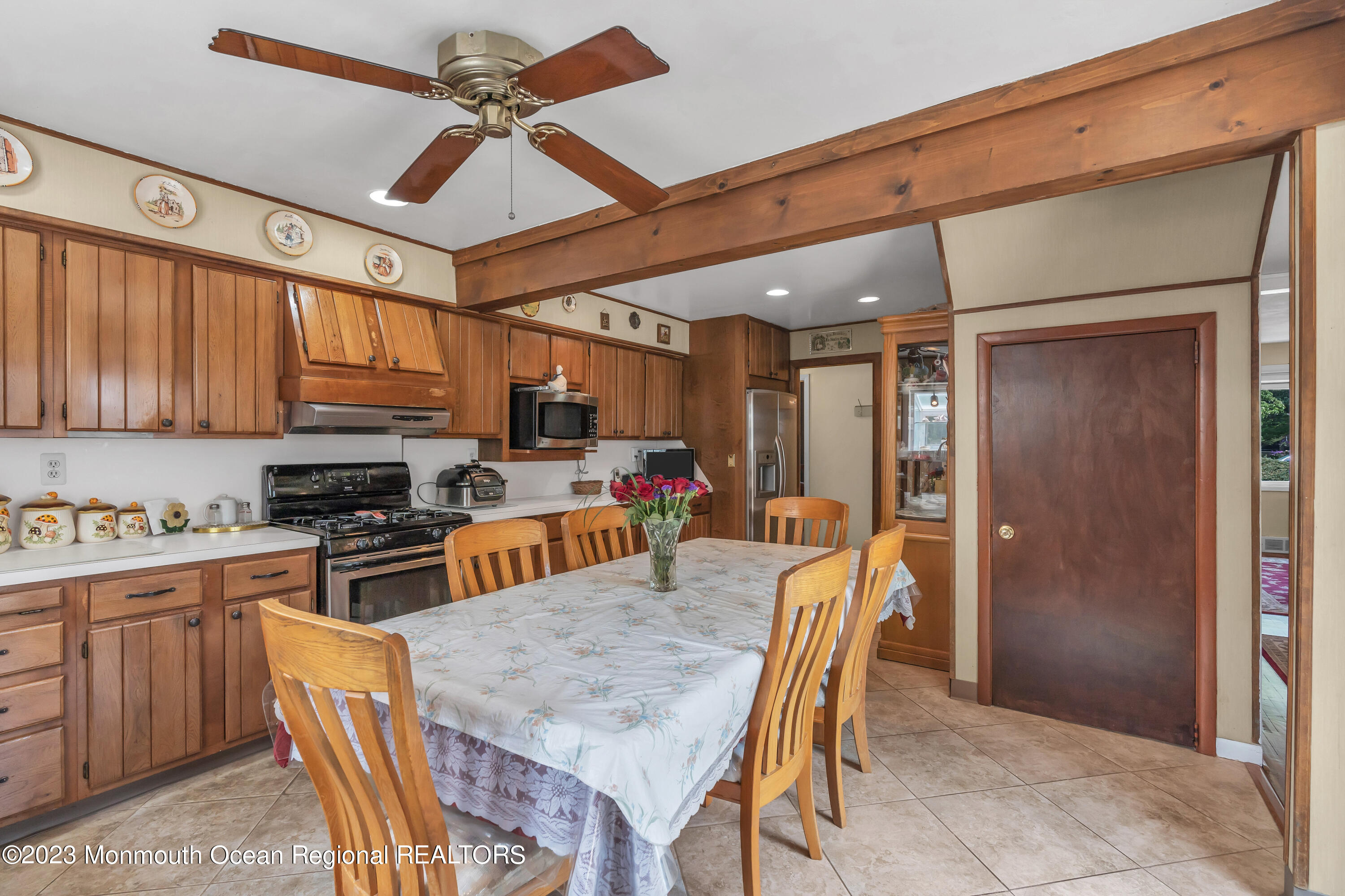 8 Willow Brook Road Freehold, NJ 07728 - Photo 24 of 49 055_dsc08451