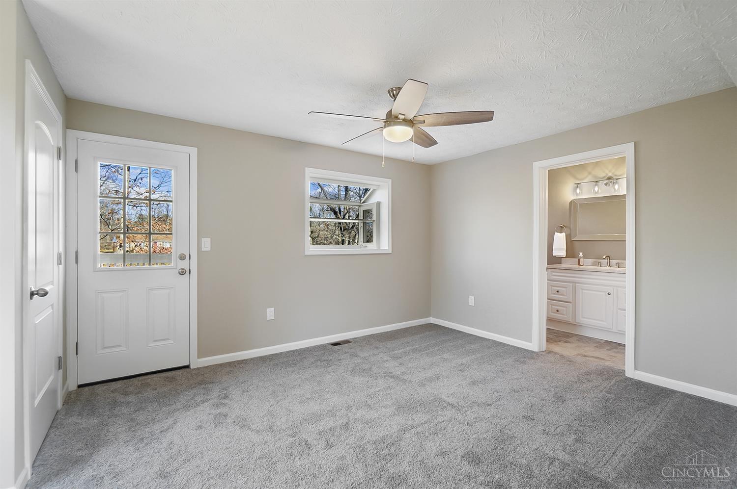 2454 Lilac Road Loveland, OH 45140 - Photo 13 of 26