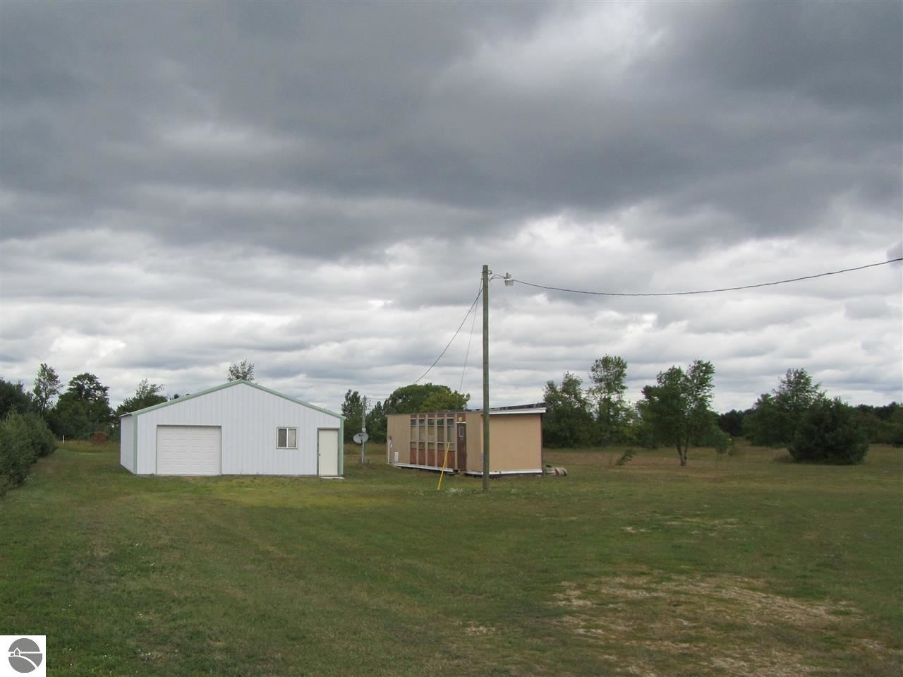 1775123-1.JPG