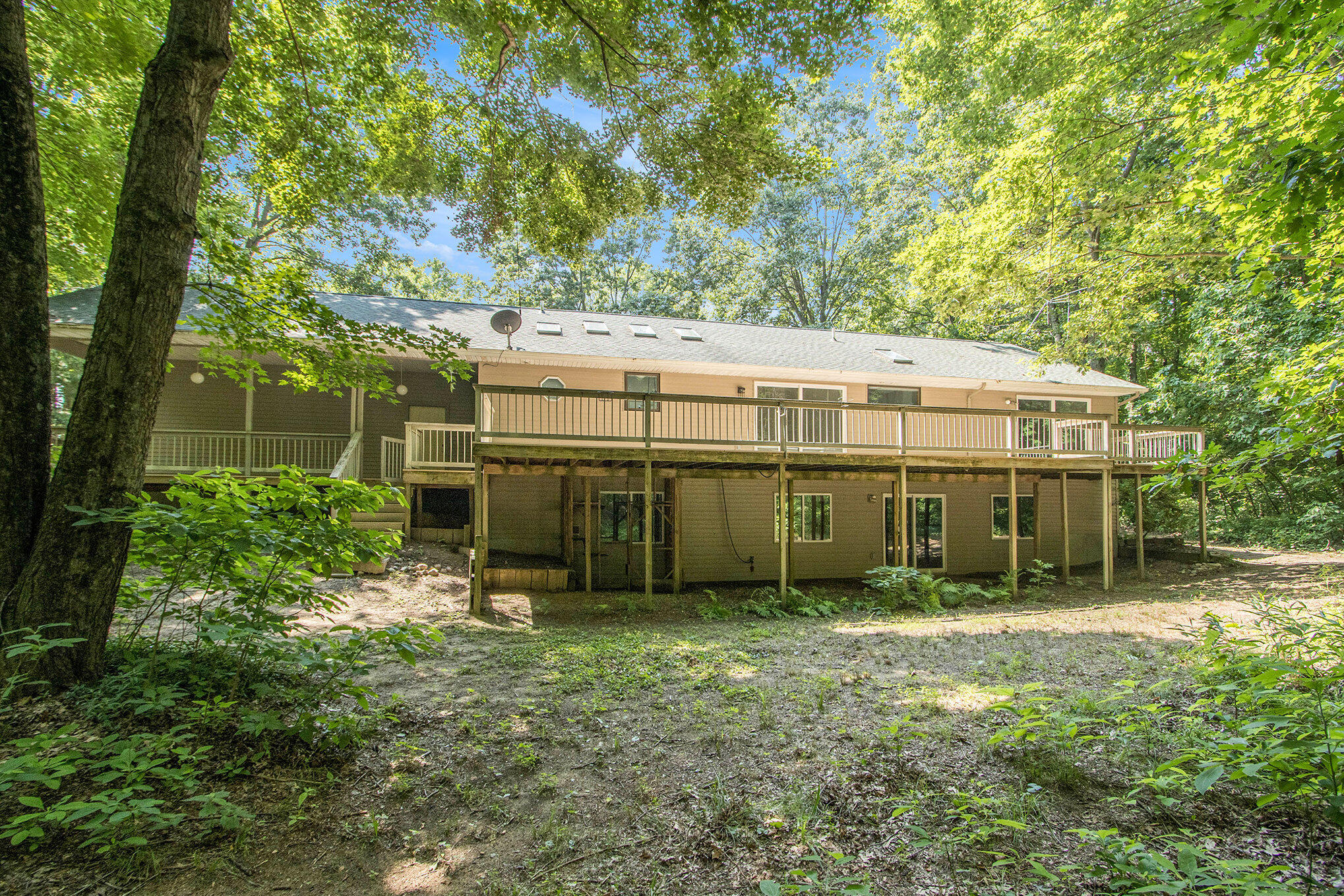 3537 Lake Ridge Lane Allegan, MI 49010 - Photo 22 of 44 033_3537lakeridge_60_632