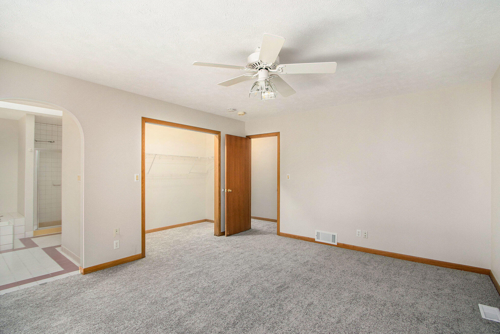 3537 Lake Ridge Lane Allegan, MI 49010 - Photo 32 of 44 008_3537lakeridge_13_85