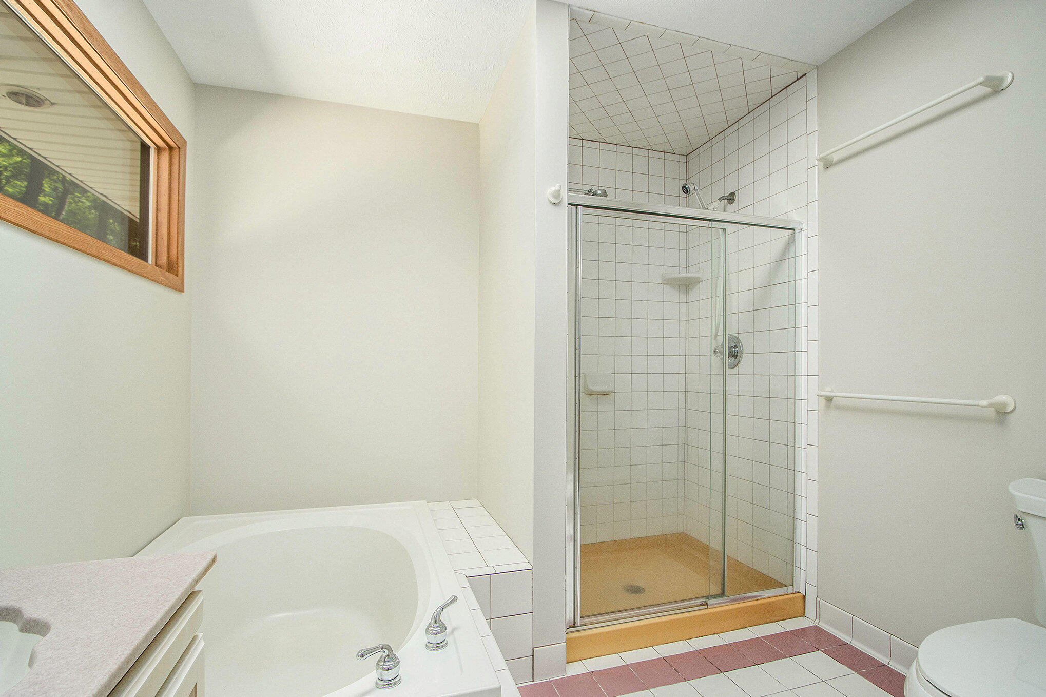 3537 Lake Ridge Lane Allegan, MI 49010 - Photo 8 of 44 010_3537lakeridge_17_801