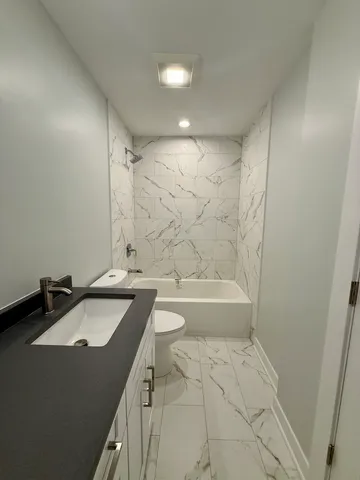 $2,500 | 1173 South Forums Court, Unit 1D, Wheeling, IL 60090