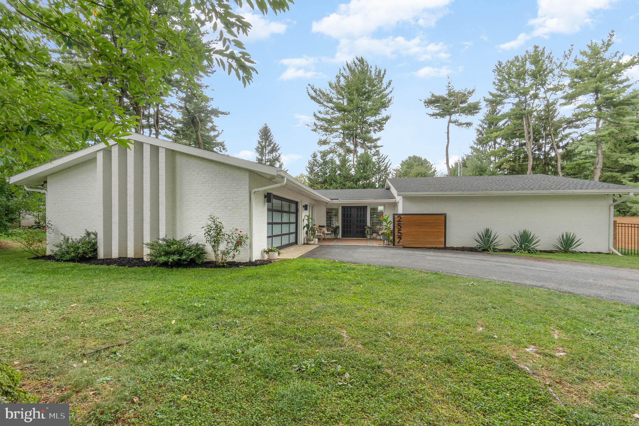 2557 Butter Road Lancaster, PA 17601 - Photo 1 of 58