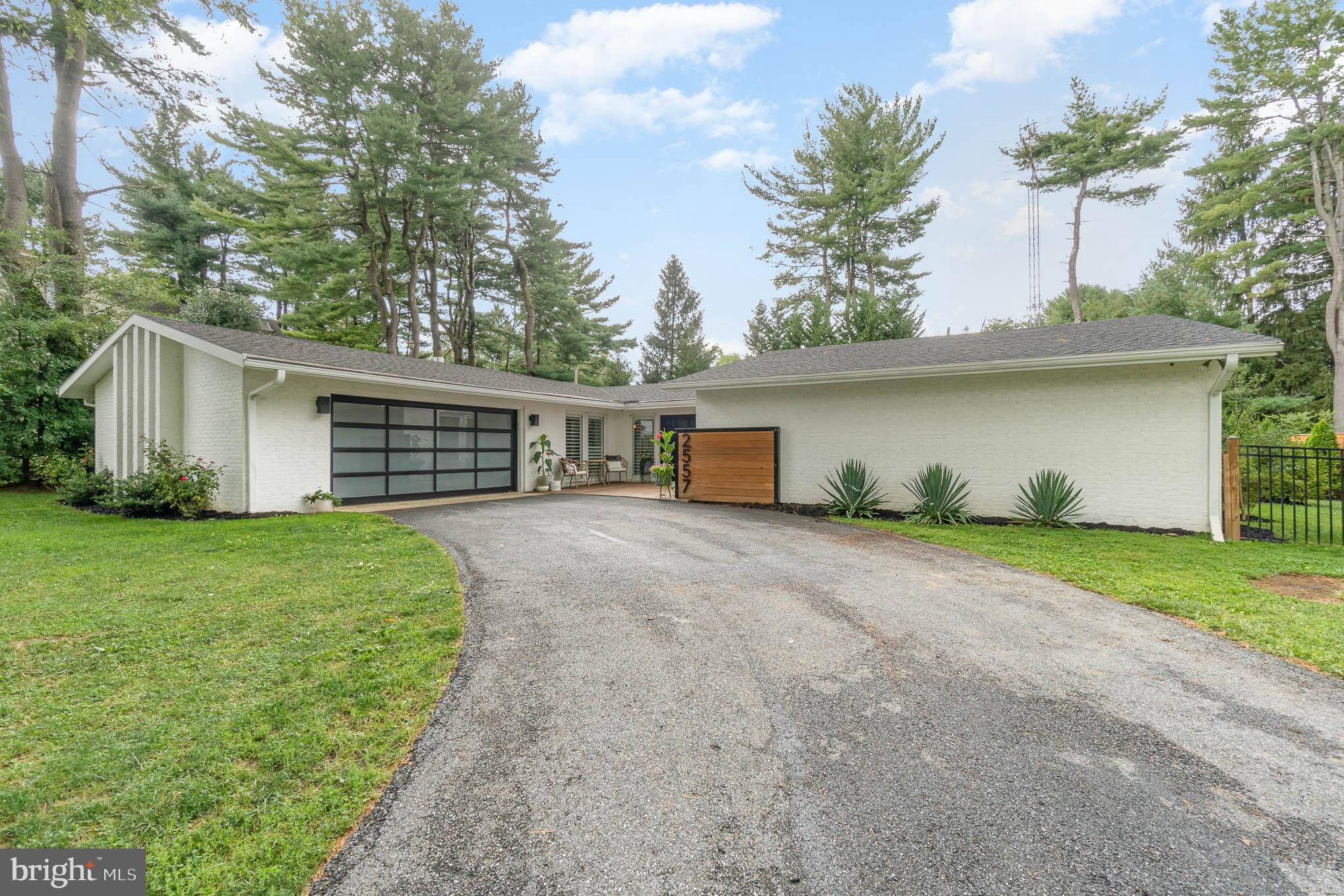 2557 Butter Road Lancaster, PA 17601 - Photo 3 of 58