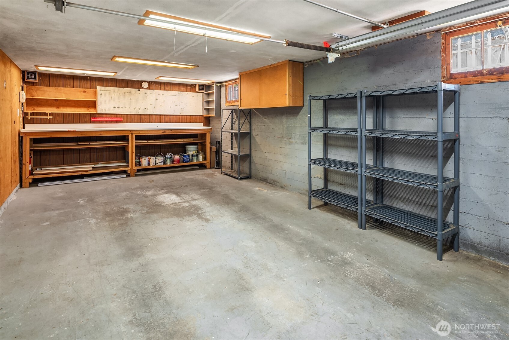 4007 49th Avenue Southwest Seattle, WA 98116 - Photo 31 of 38