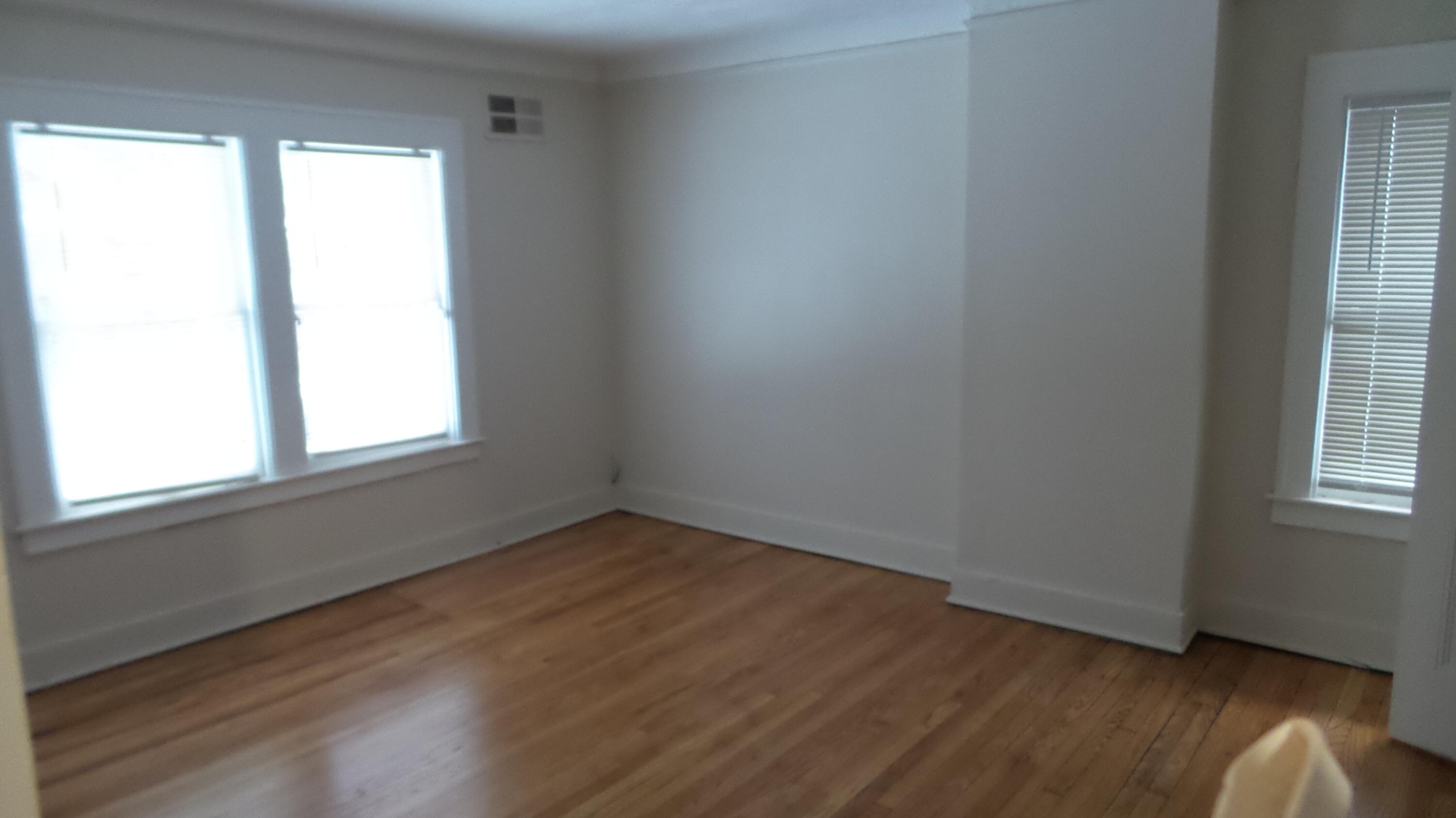 4348 Sturtevant Street Detroit, MI 48204 - Photo 19 of 25 20140205_054454