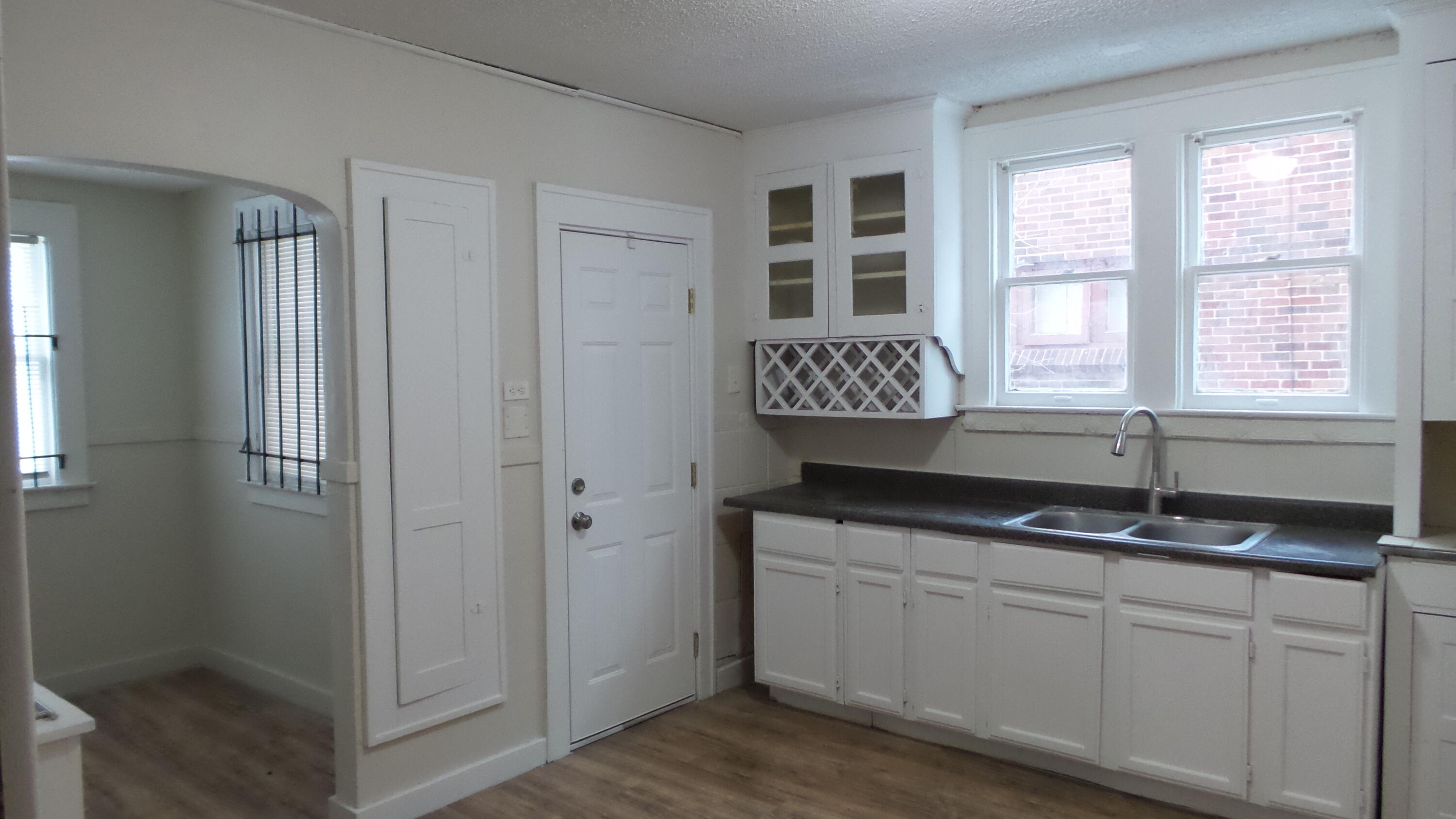 4348 Sturtevant Street Detroit, MI 48204 - Photo 7 of 25 20140205_054053