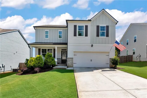 $425,000 | 102 Etowah Parkway, Dawsonville, GA 30534
