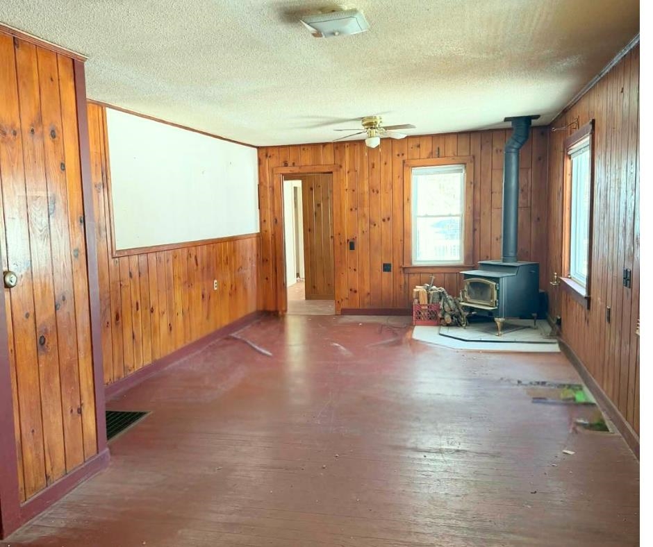 27 Water Street Meredith, NH 03253 - Photo 4 of 13