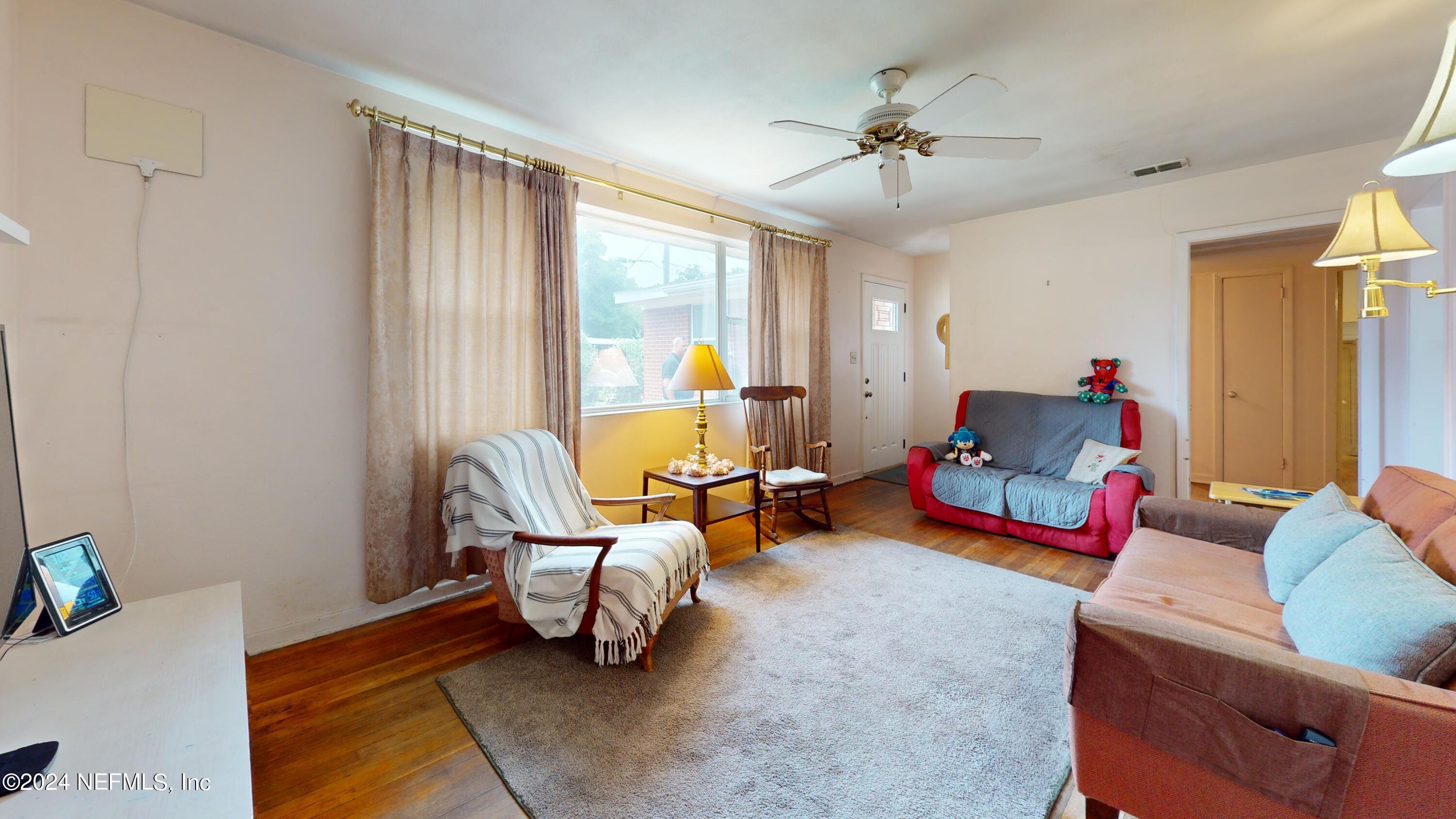 2217 Ligustrum Road Jacksonville, FL 32211 - Photo 16 of 16 Living-Room1