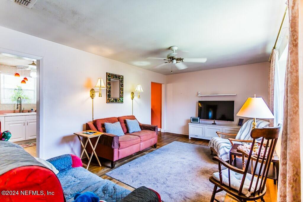 2217 Ligustrum Road Jacksonville, FL 32211 - Photo 9 of 16 living room