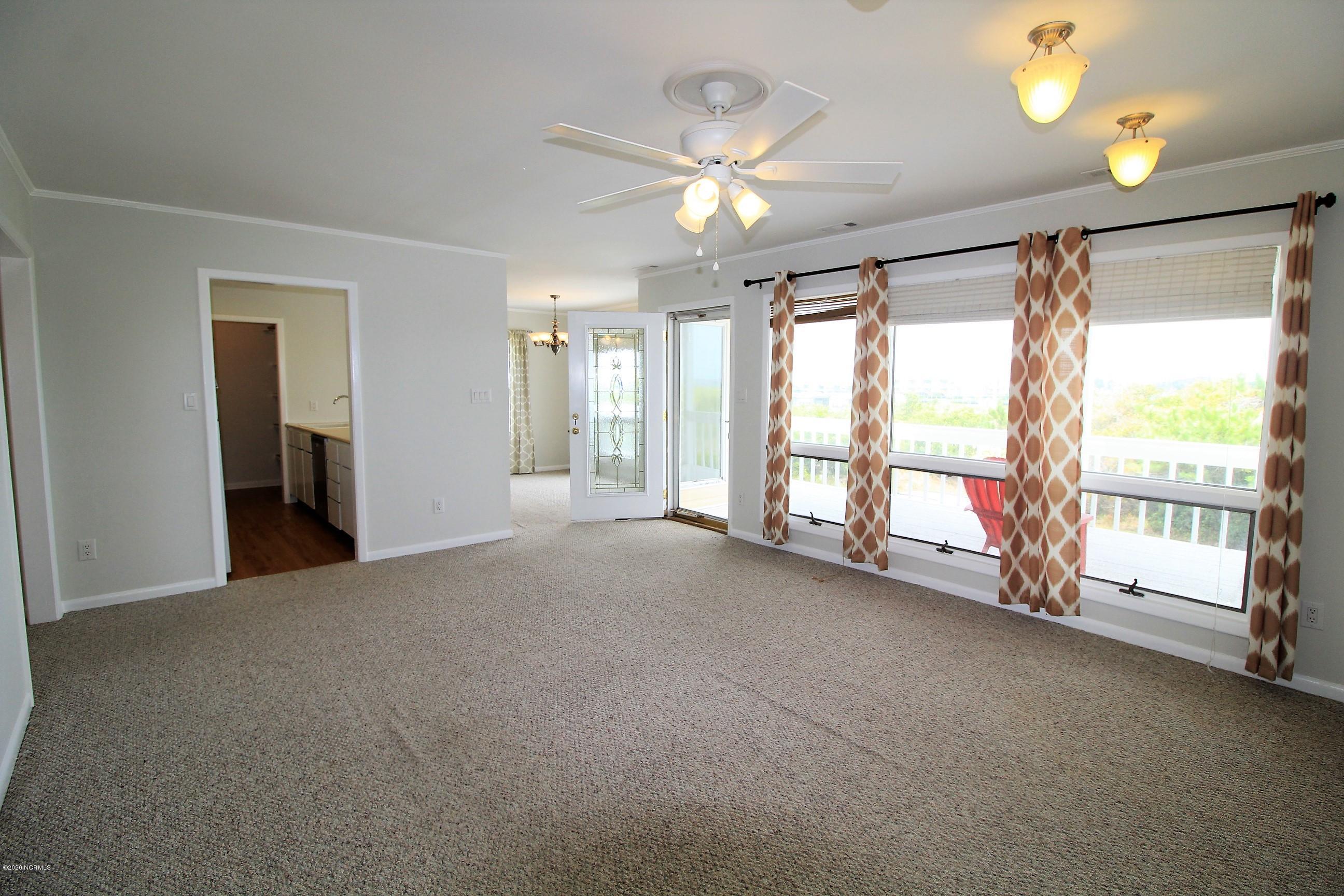 1010 East Fort Macon Road Atlantic Beach, NC 28512 - Photo 6 of 22 First Level Living Room