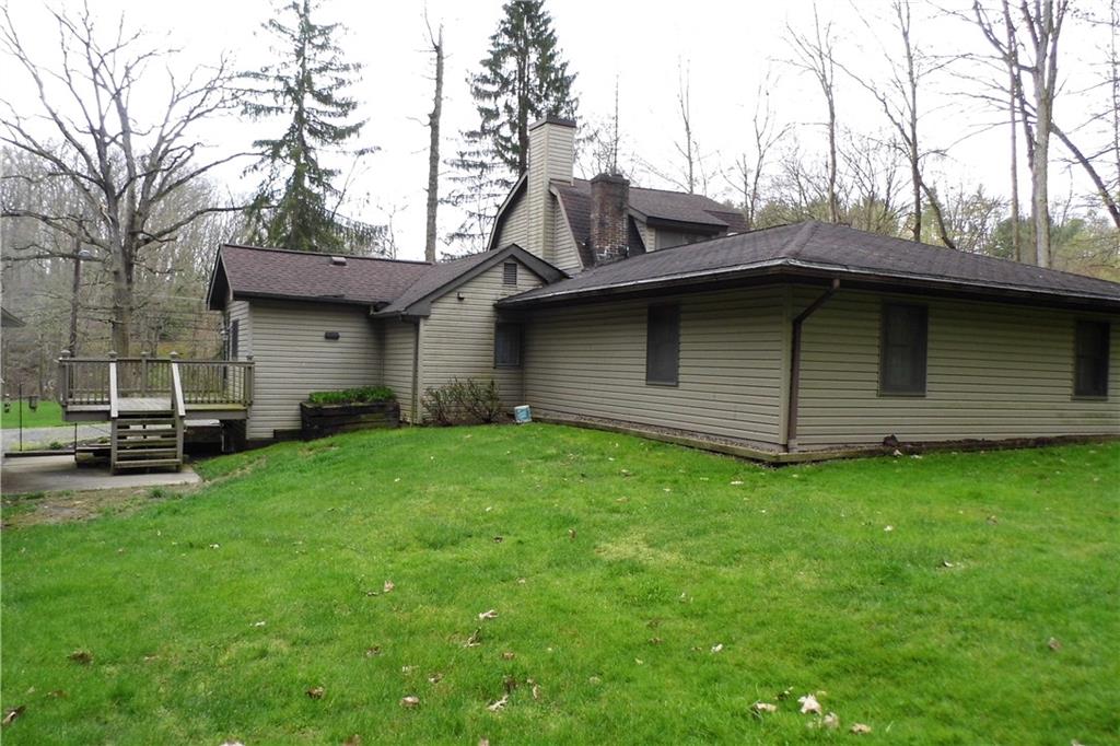 1185 Ewing Road Coraopolis, PA 15108 - Photo 2 of 16 Gallery Image 2
