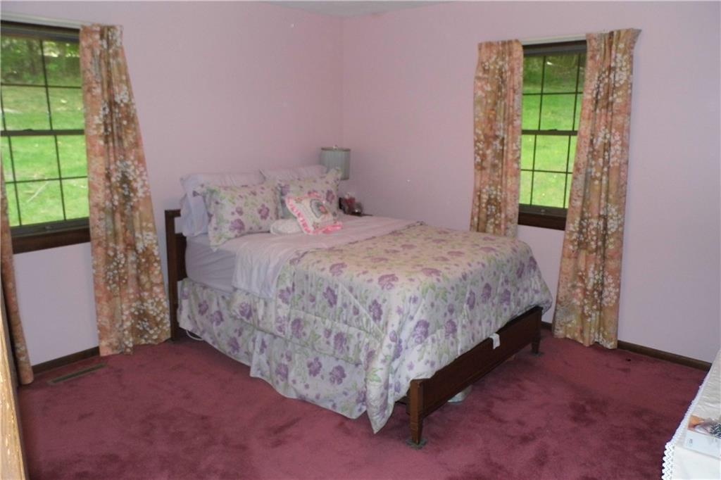 1185 Ewing Road Coraopolis, PA 15108 - Photo 15 of 16 Gallery Image 15