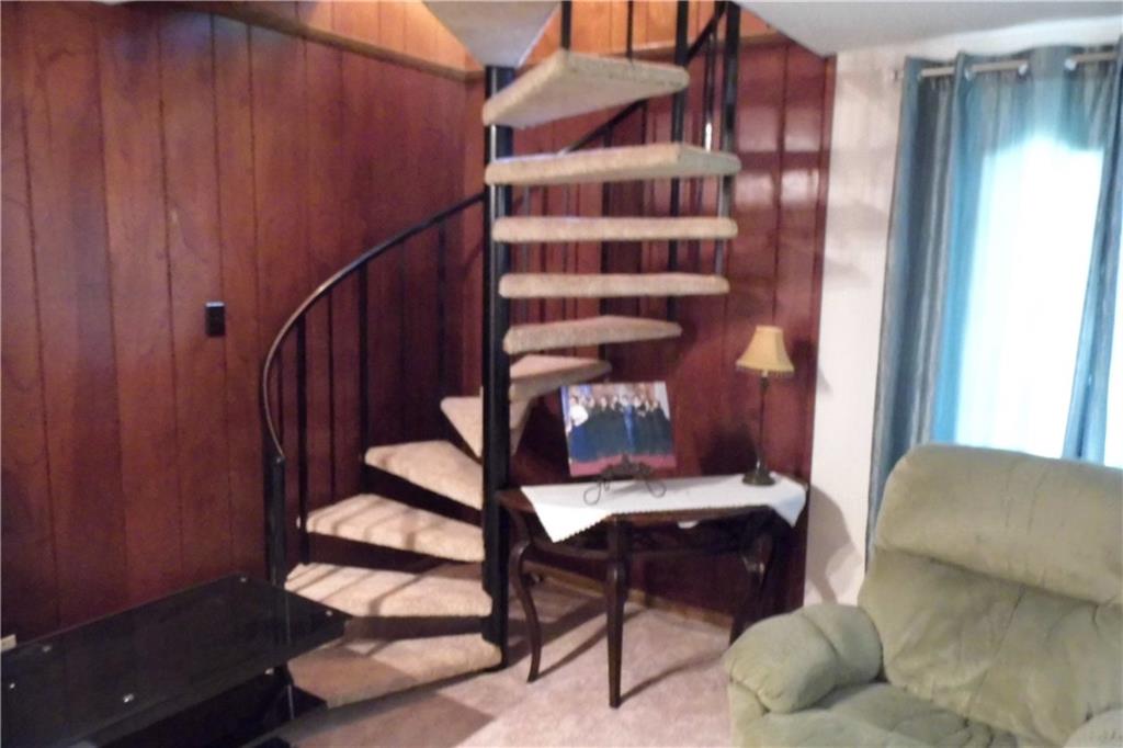 1185 Ewing Road Coraopolis, PA 15108 - Photo 10 of 16 Gallery Image 10