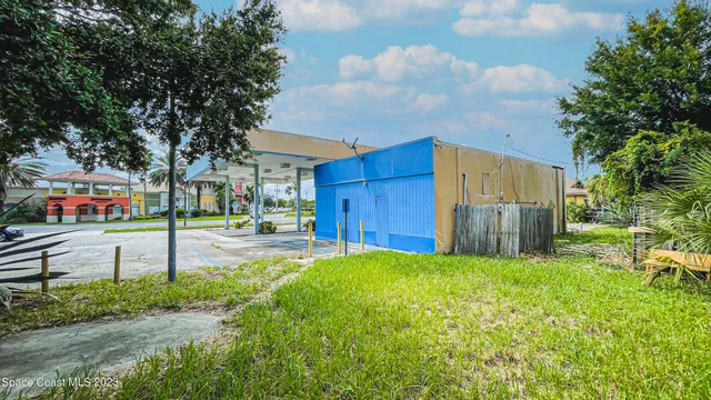 $899,000 | 429 South Babcock Street, Melbourne, FL 32901