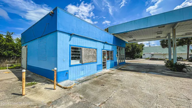 $899,000 | 429 South Babcock Street, Melbourne, FL 32901