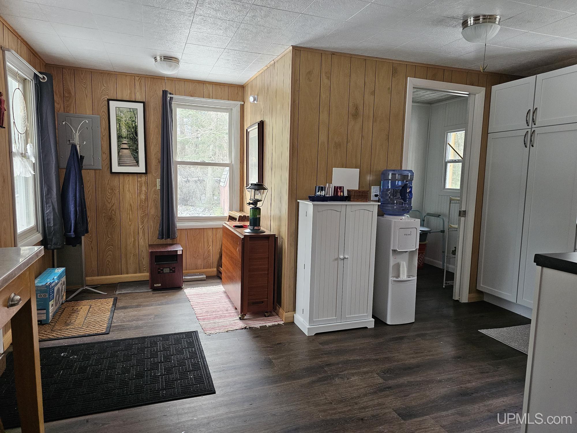 2958 Little Harbor Road Manistique, MI 49854 - Photo 11 of 32 Gallery Image 11