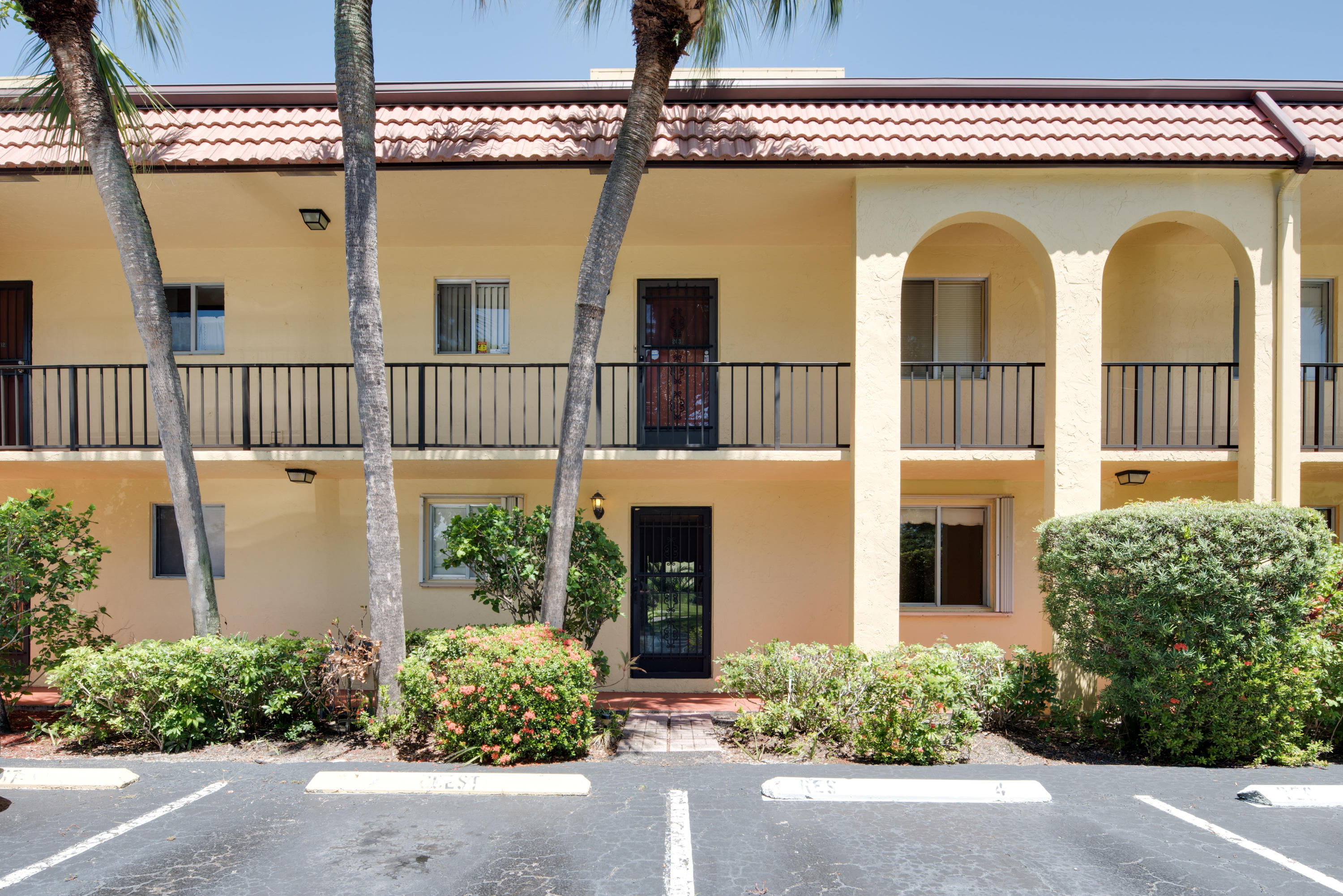 806 Southwest 9th St Circle, Unit 103 Boca Raton, FL 33486 - Photo 1 of 25 Building front
