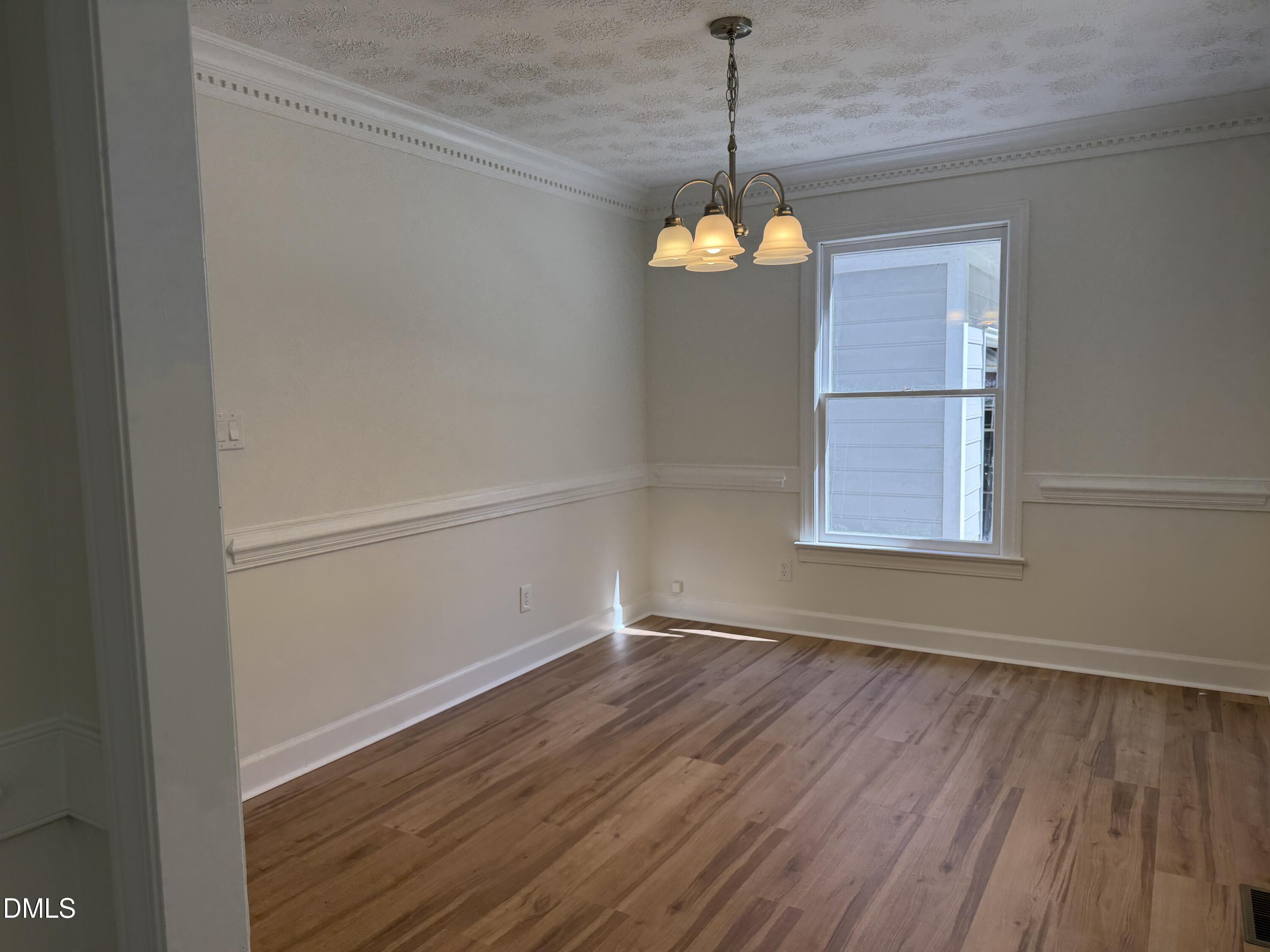 101 Singleton Street Raleigh, NC 27606 - Photo 6 of 13 Dining