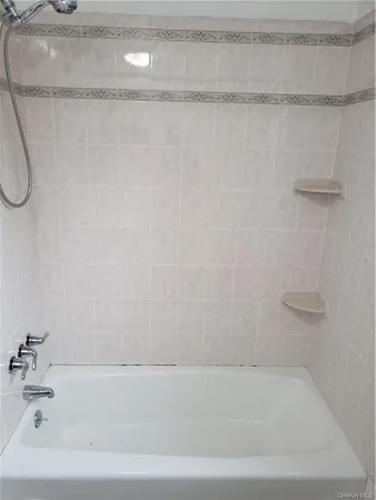 $2,000 | 51 Hillandale Avenue, Unit 2, White Plains, NY 10603