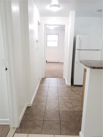 $2,000 | 51 Hillandale Avenue, Unit 2, White Plains, NY 10603
