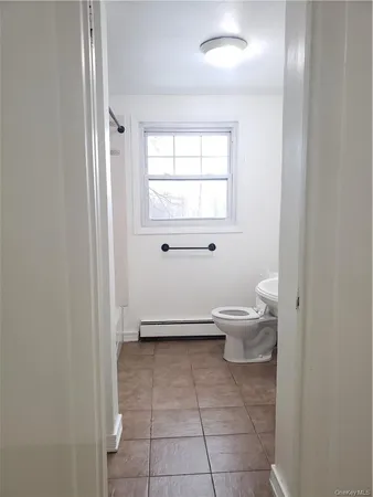 $2,000 | 51 Hillandale Avenue, Unit 2, White Plains, NY 10603