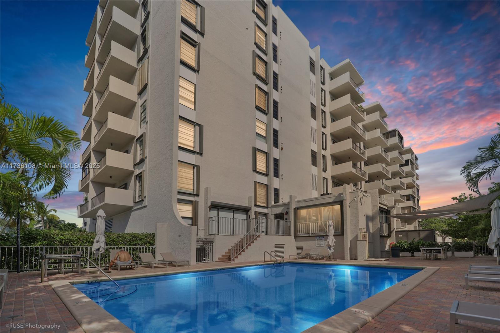 575 Crandon Boulevard, Unit 306 Key Biscayne, FL 33149 - Photo 18 of 18 a view of buildings with yard