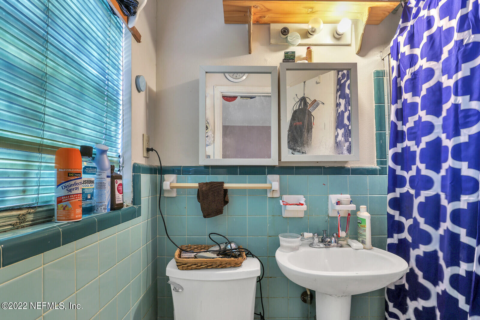 7018 Cavalier Road Jacksonville, FL 32208 - Photo 11 of 20 Master Bathroom