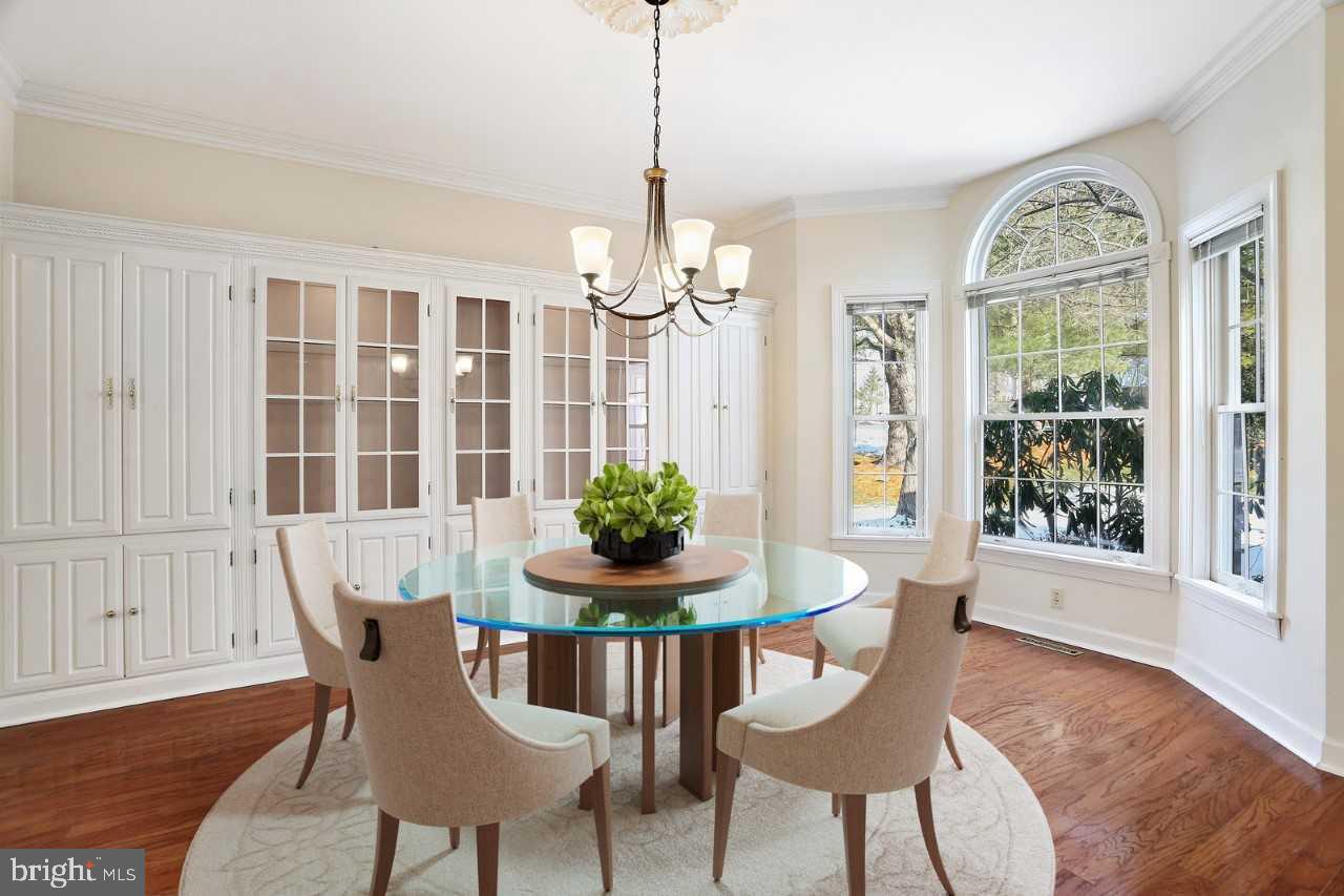 6504 Windmere Road Harrisburg, PA 17111 - Photo 5 of 33 Dining Room
