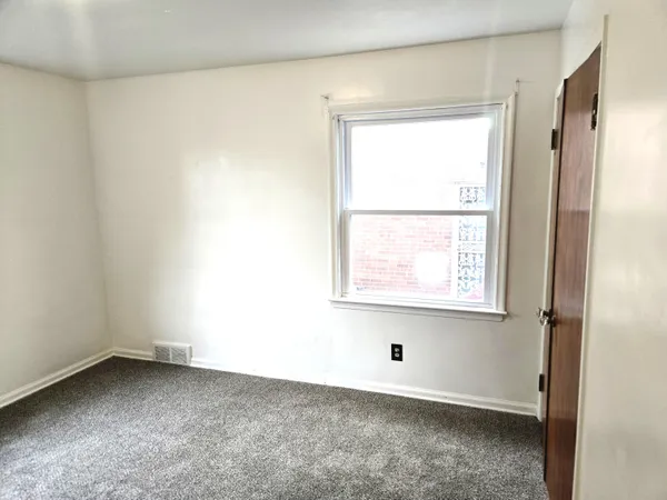 $143,550 | 18000 Ilene Street, Detroit, MI 48221