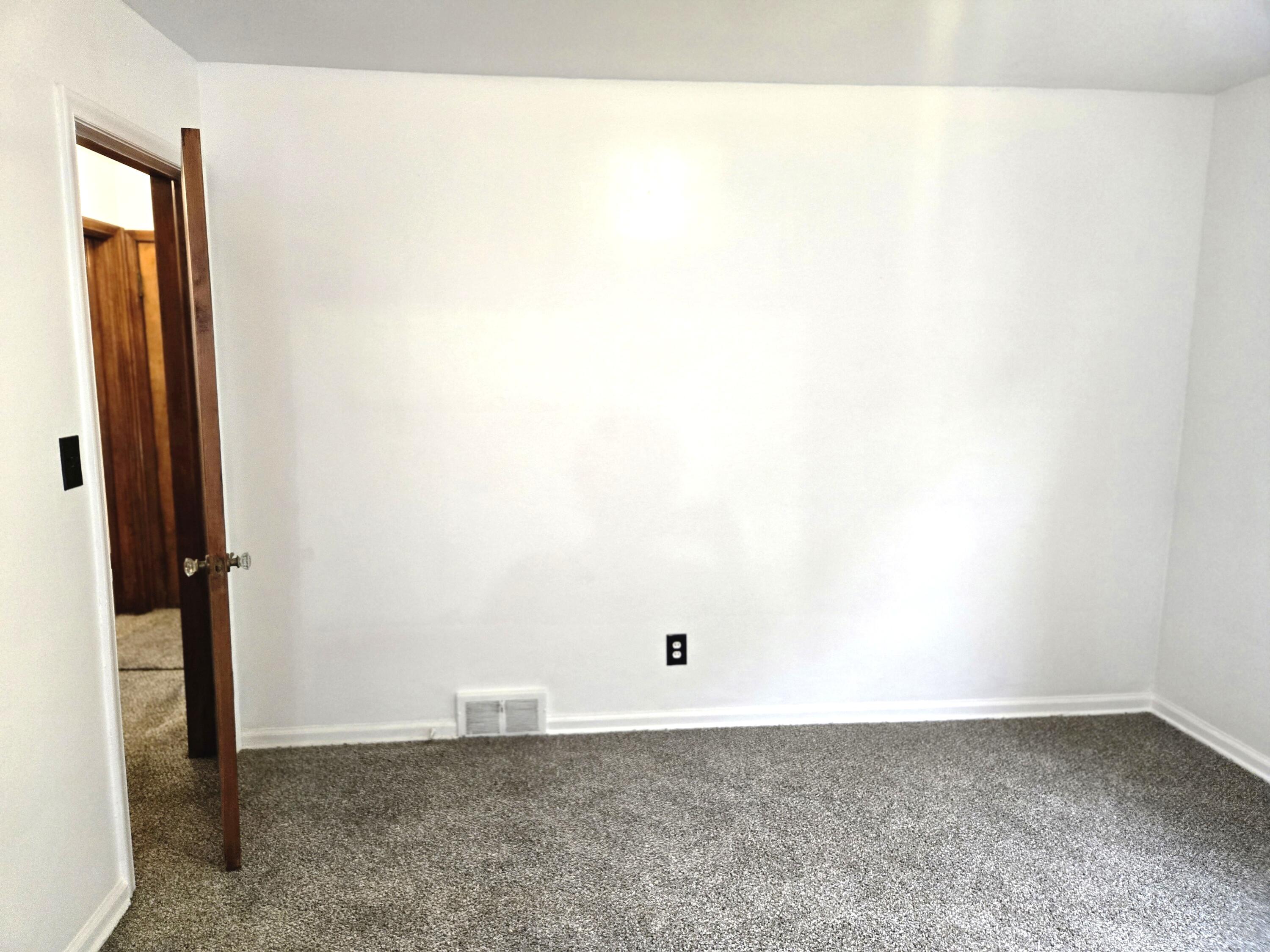 18000 Ilene Street Detroit, MI 48221 - Photo 31 of 93 20250620_184241