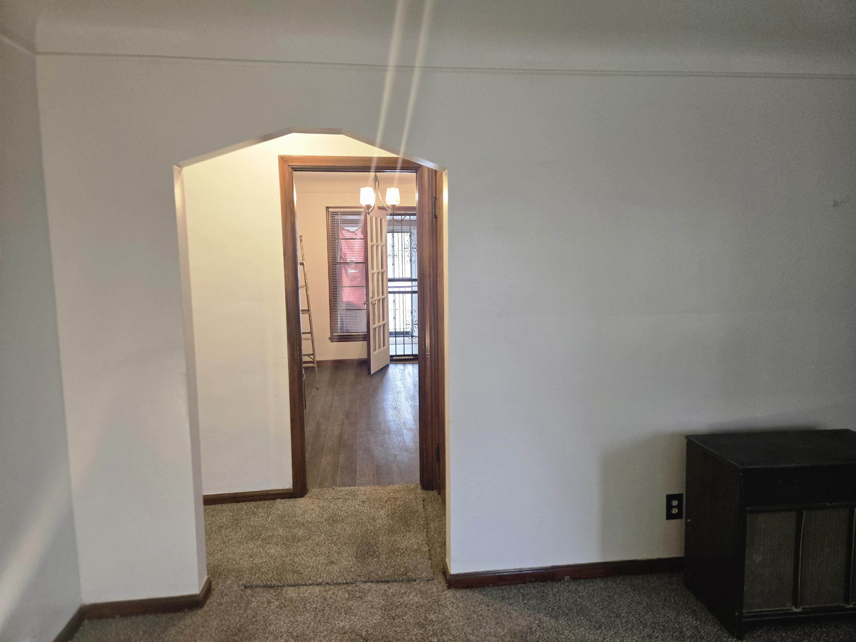 18000 Ilene Street Detroit, MI 48221 - Photo 7 of 93 Living room