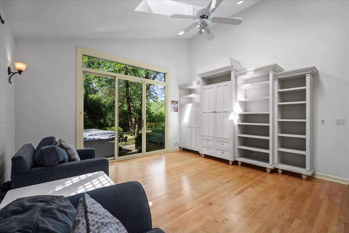 101 Crestview Drive Deerfield, IL 60015 - Photo 15 of 37 a view of a bedroom with furniture and windows