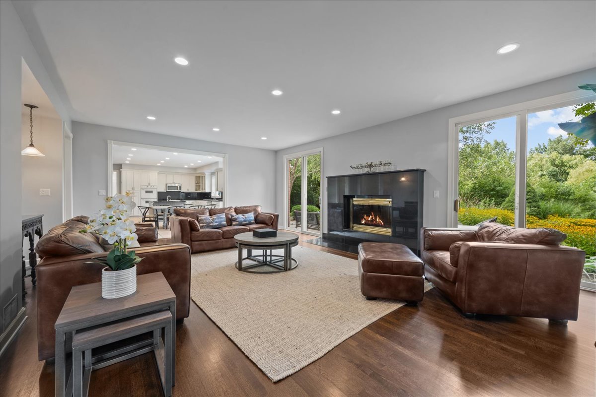 101 Crestview Drive Deerfield, IL 60015 - Photo 8 of 37 a living room with furniture fireplace and window