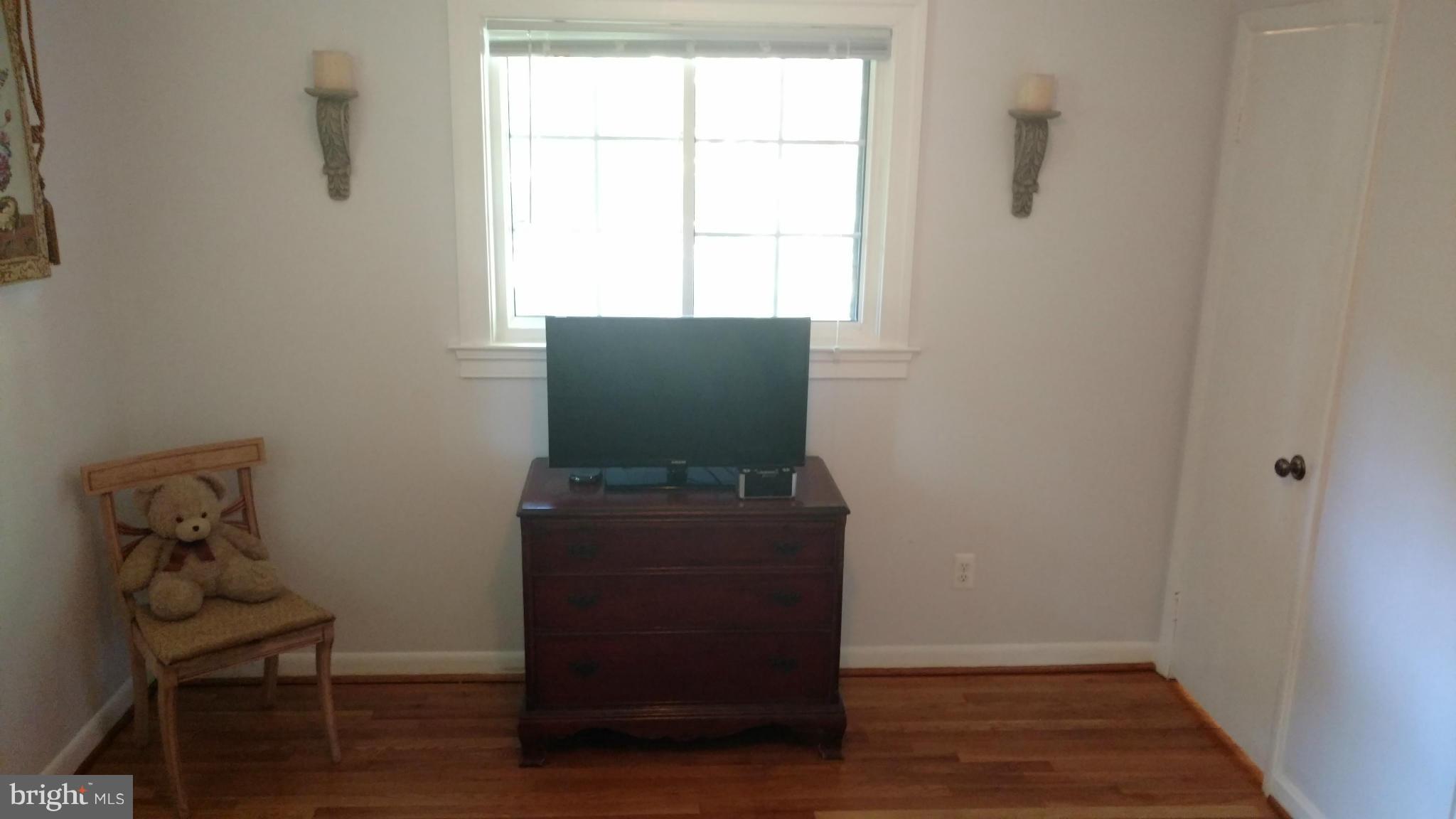 1108 Dunoon Road Silver Spring, MD 20903 - Photo 21 of 30 Interior (General)