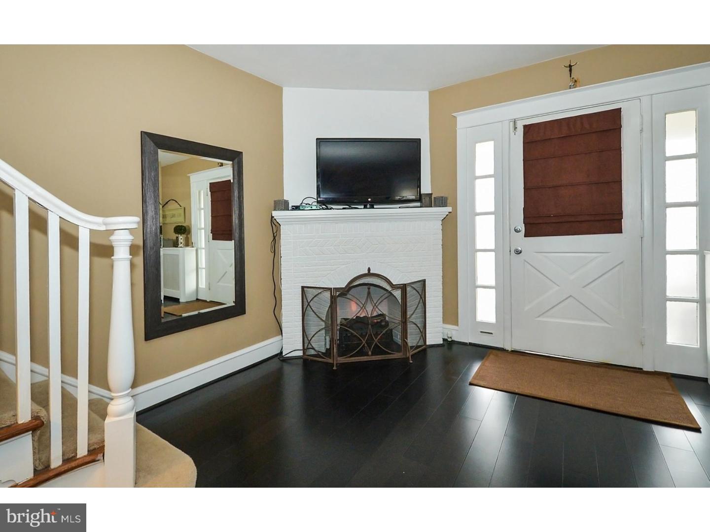203 Harding Avenue Havertown, PA 19083 - Photo 5 of 25 Gallery Image 5