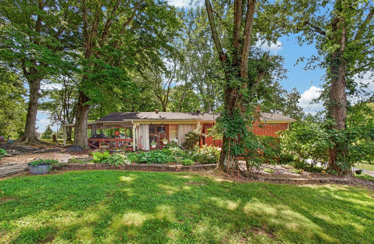 5432 Cemetery Road Bowling Green, KY 42103 - Photo 7 of 29 Gallery Image 7