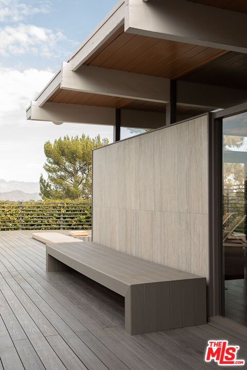 2135 Ridgemont Drive Los Angeles, CA 90046 - Photo 20 of 26 a view of outdoor space and deck in the background