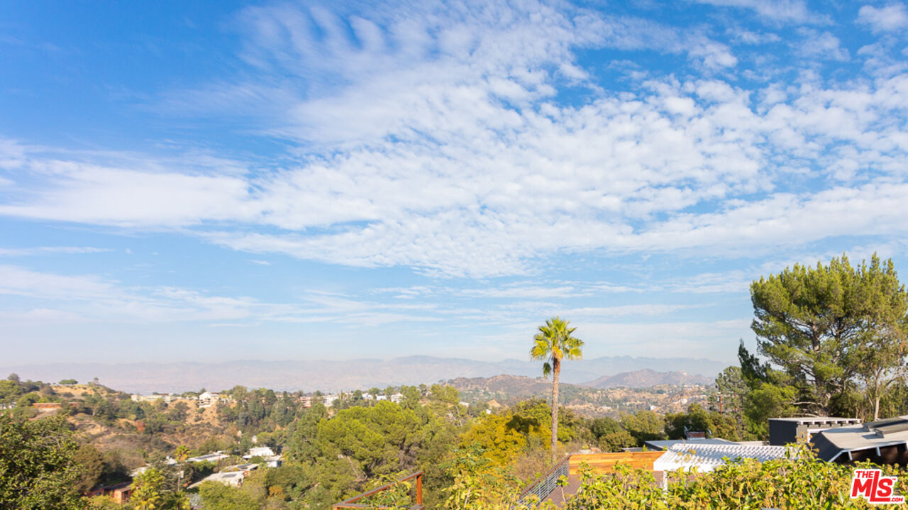 2135 Ridgemont Drive Los Angeles, CA 90046 - Photo 22 of 26 a view of a city